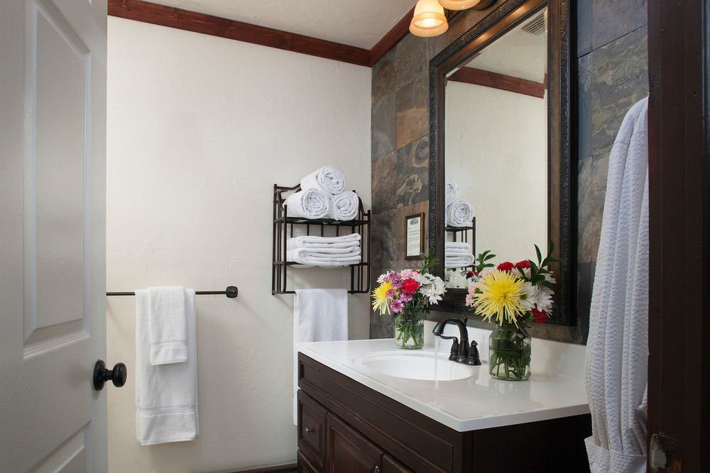 Inn at Lake Joseph - photo 4