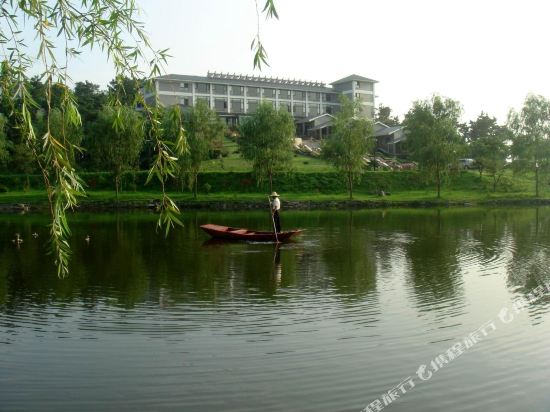 Jasmine Garden Resort — 4-Star Luxury Hotel in Nanjing, People's Republic of China