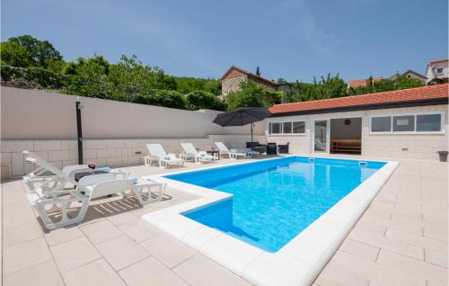 Gorgeous Home In Lokvicici With Wifi — 4-Star Luxury Hotel in Lokvicic, Croatia