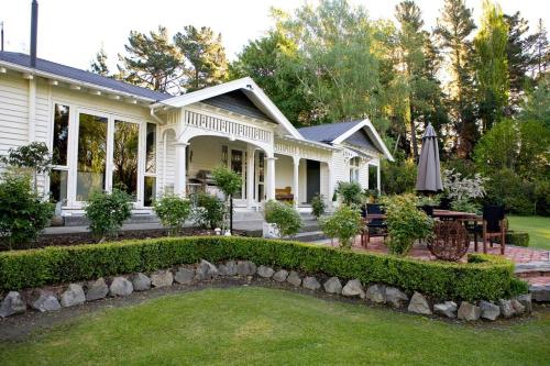 Karetu Downs Farm Stay in Amberley, New Zealand