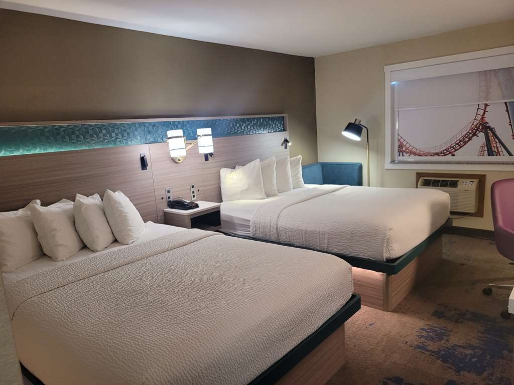 Best Western Plus Altoona Inn - photo 18
