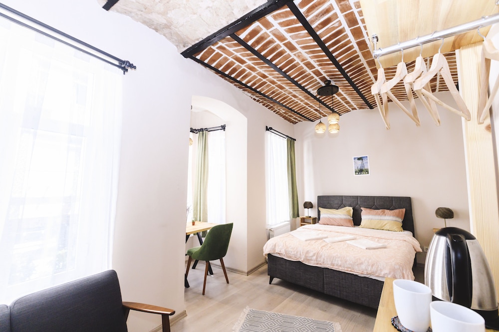 Stylish Private Room At The Taksim — Istanbul