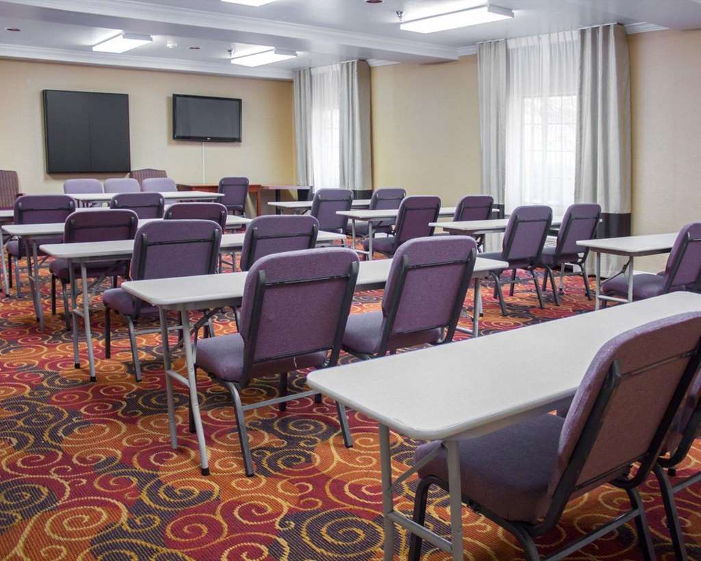 Comfort Inn & Suites Trussville I 59 exit 141 - photo 17