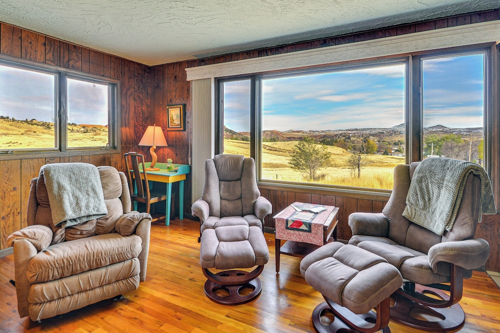 1 Mi to Hot Springs State Park Rustic Wyoming Gem — hotel in Thermopolis