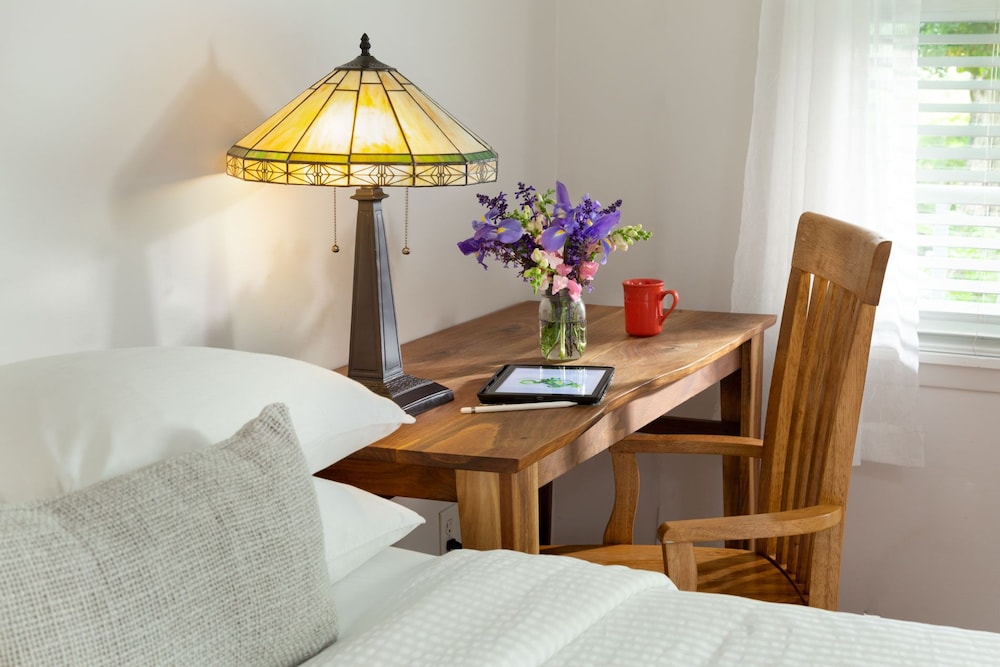 The Woodstock Inn on the Millstream - photo 25