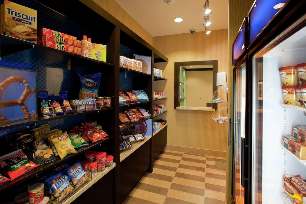 Hampton Inn & Suites Seattle Federal Way - photo 57