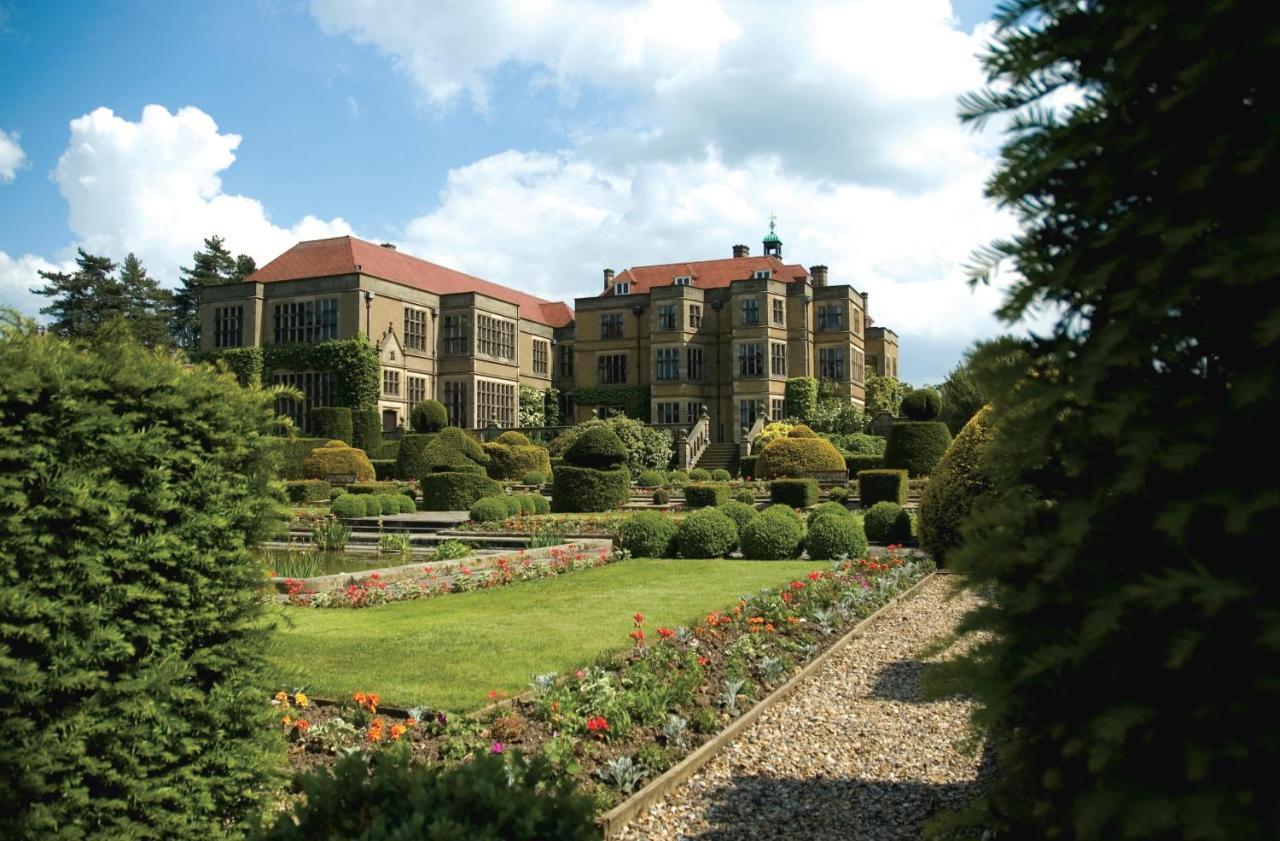 Fanhams Hall Exclusive Collection — hotel in Ware