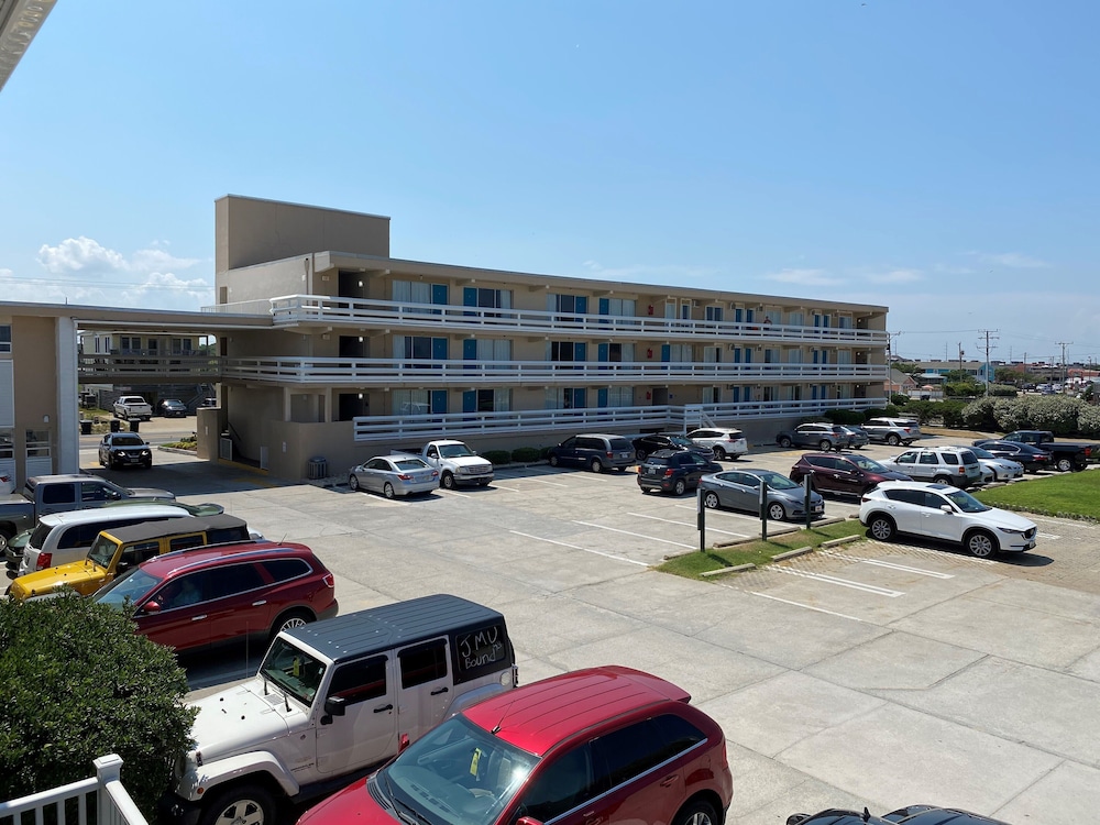 Mariner Inn And Suites - photo 32