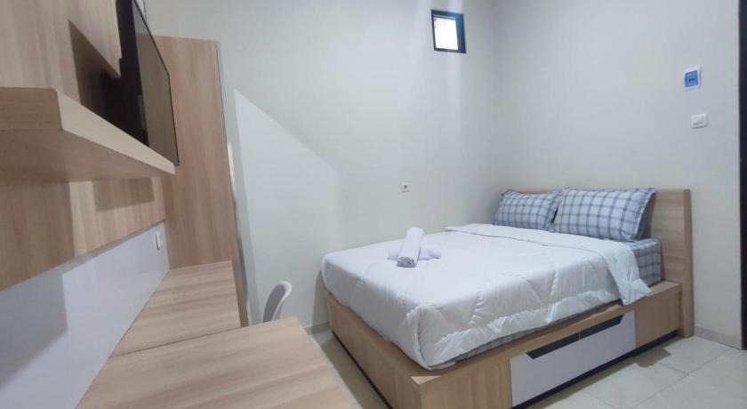 Shofa Boarding House — 5-Star Luxury Hotel in Malang, Indonesia