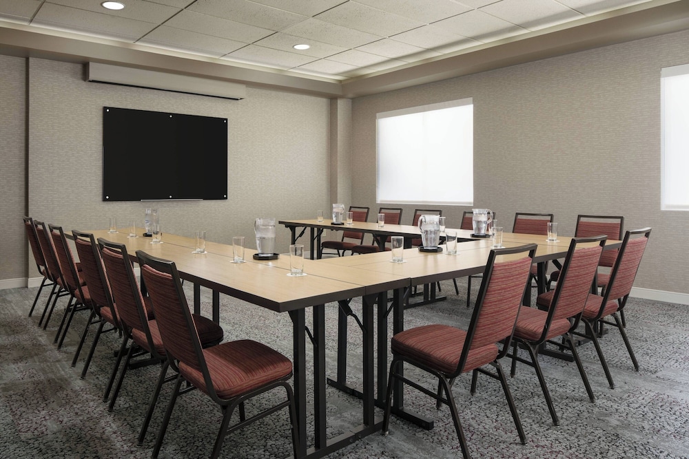 Courtyard by Marriott Denver Airport - photo 42