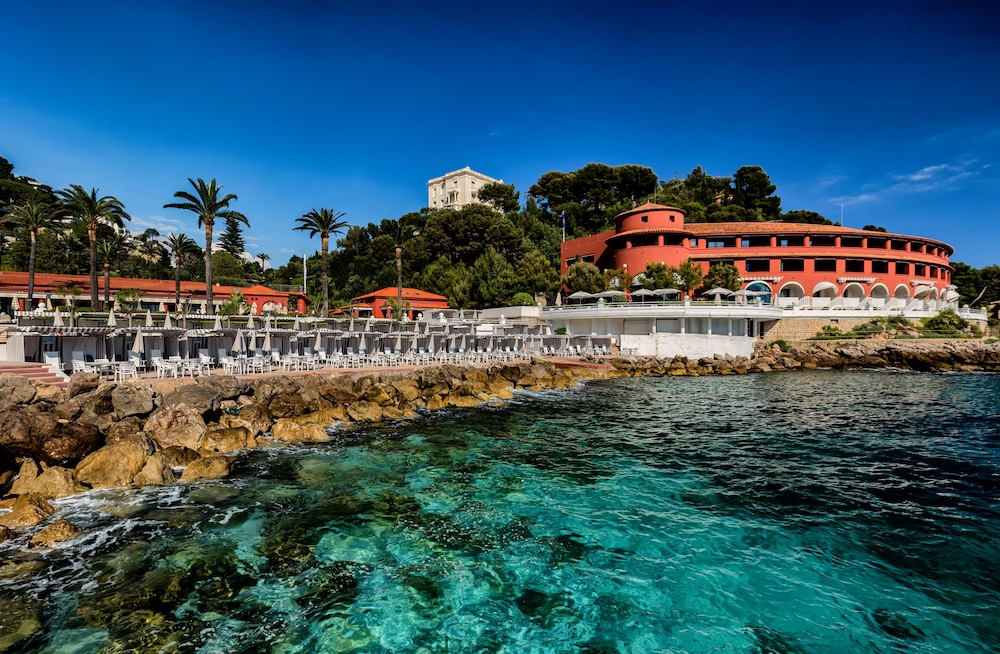 Monte Carlo Beach - carbon neutral hotel in Roquebrune-Cap-Martin