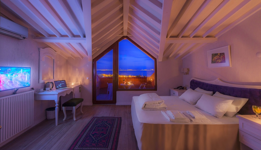 Aeneas Hotel in Edremit, Turkey