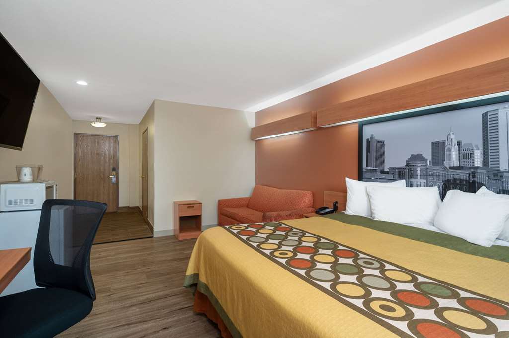 Super 8 by Wyndham Columbus West - photo 23