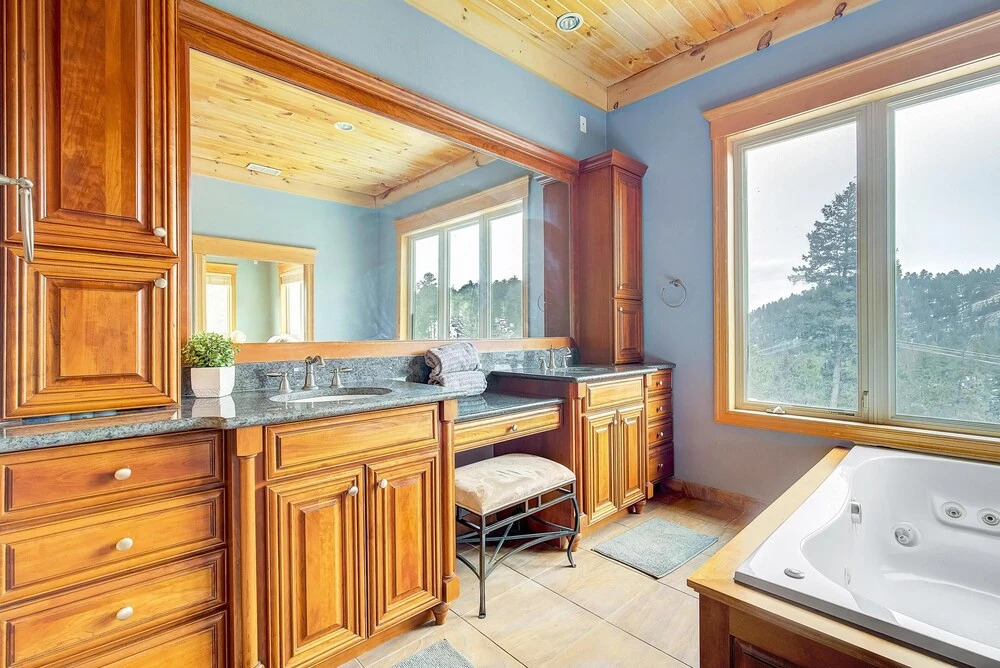 Secluded & Spacious Mountain Getaway - photo 24