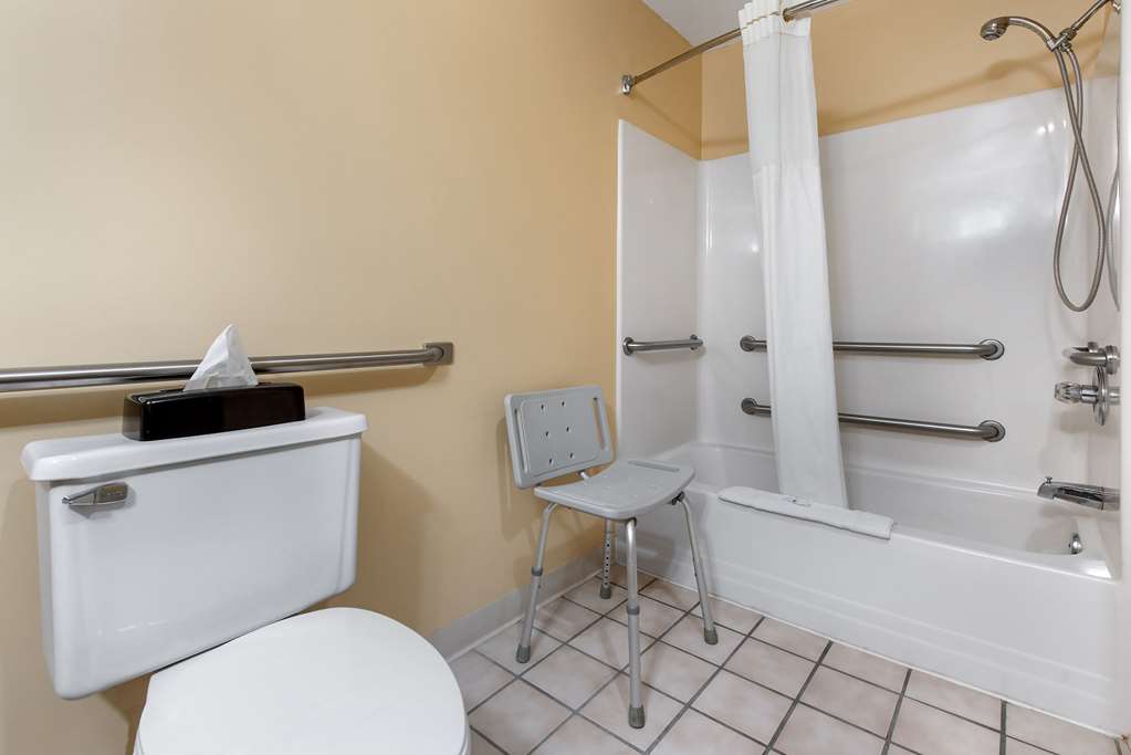 Quality Inn & Suites Lebanon I 65 - photo 17