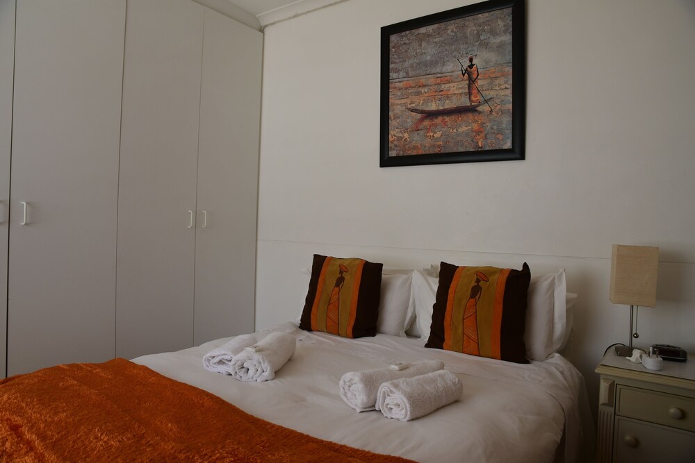 Bradclin Sport Newlands — 4-Star Luxury Hotel in Cape Town, South Africa
