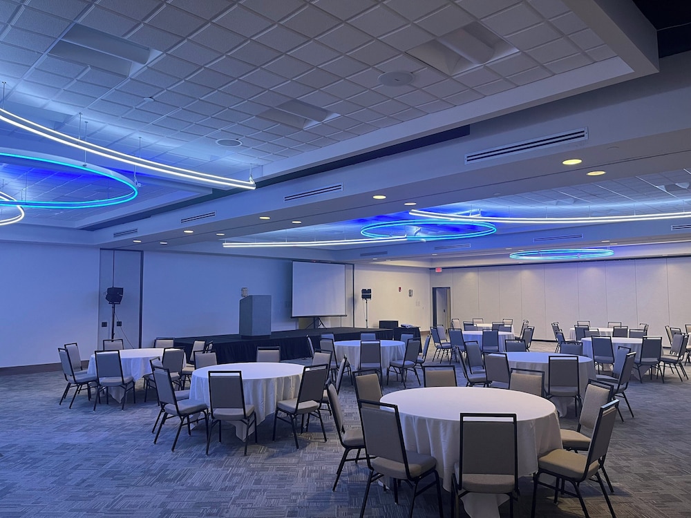 Holiday Inn Orlando International Airport by IHG - photo 102
