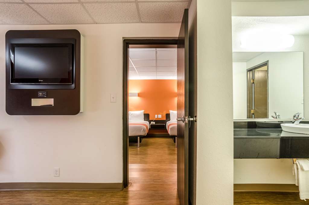 Motel 6 York NE - photo 28