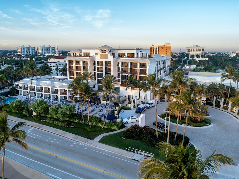 Opal Grand Oceanfront Resort & Spa - photo 107