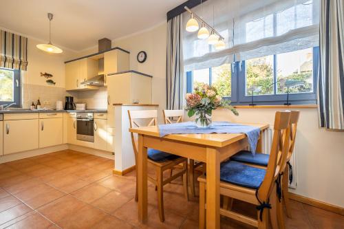 Neue Reihe 40 Haus Sonnenhof — 4-Star Luxury Hotel in Zingst, Germany