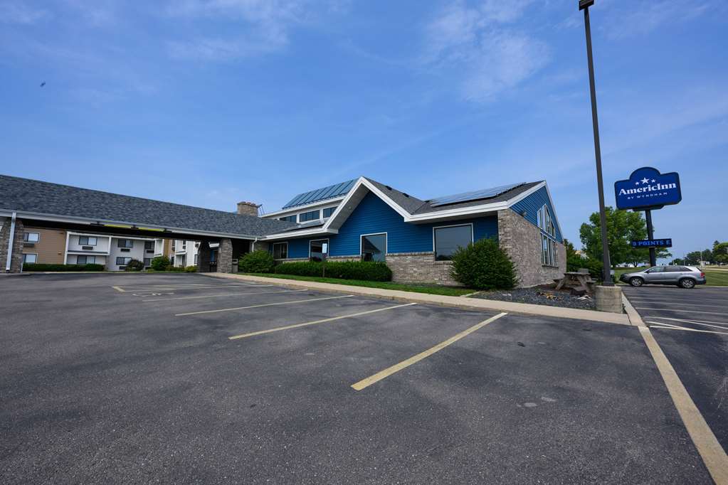 AmericInn by Wyndham Monroe - photo 3