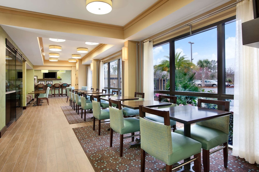 Hampton Inn Slidell - photo 30
