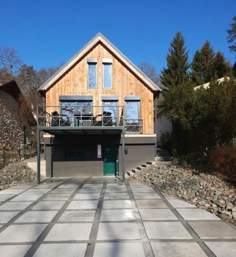 Holzhaus Sikonda in Komlo, Hungary