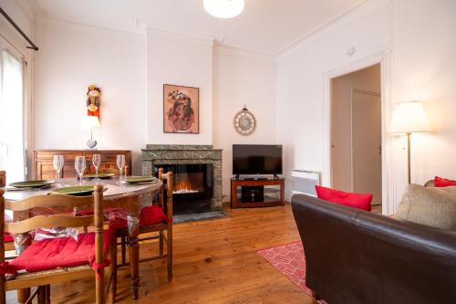 Joli T2 Bagneres de Bigorre Centre in Bagneres-De-Bigorre, France