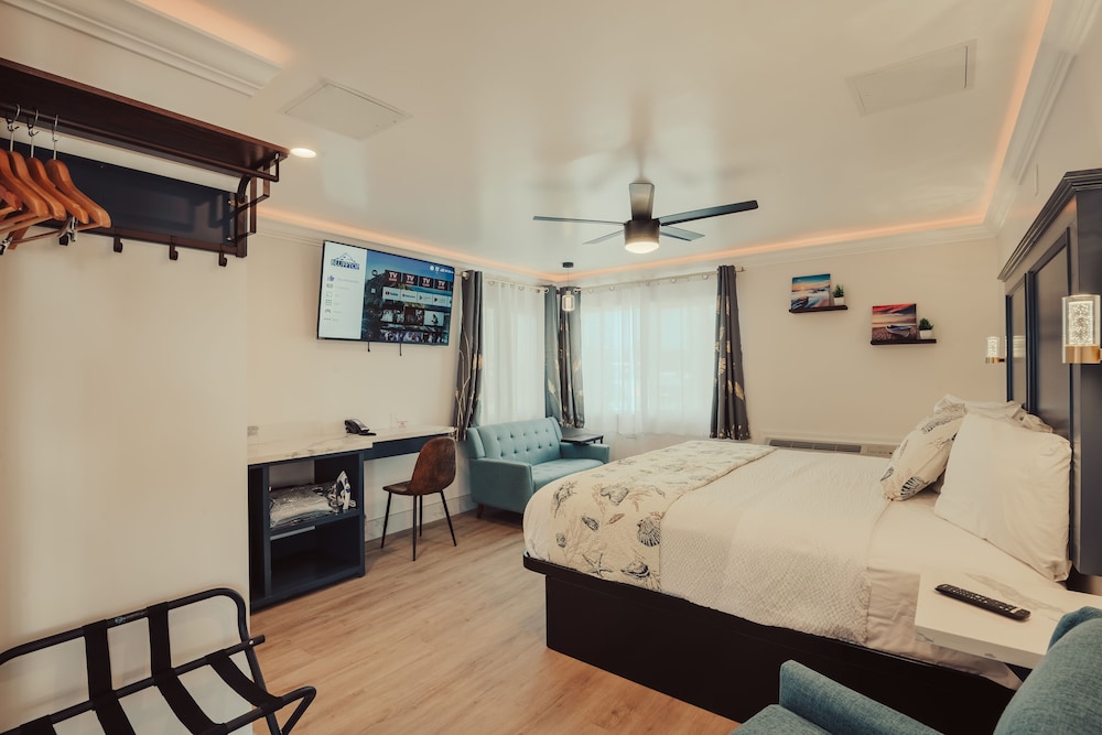 Blufftop Inn & Suites - photo 51