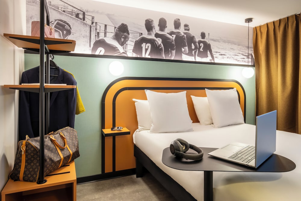 Kyriad Paris Ouest Colombes in Colombes, France