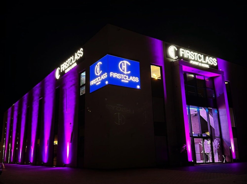Firstclass Event Hotel — Furth