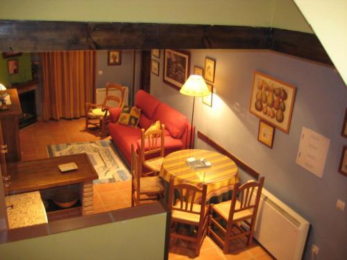 Apartamentos Saqura — 4-Star Luxury Hotel in Segura De La Sierra, Spain