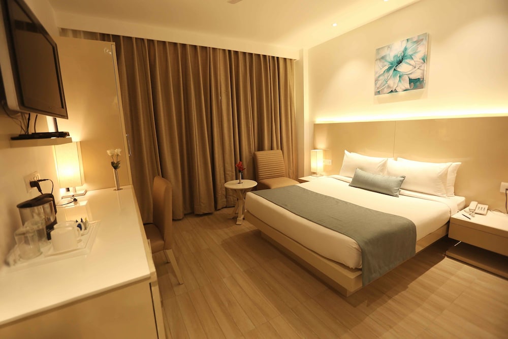 Shanti Palace Patel Nagar