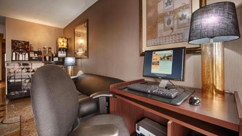 Best Western Spanish Quarters Inn - photo 10