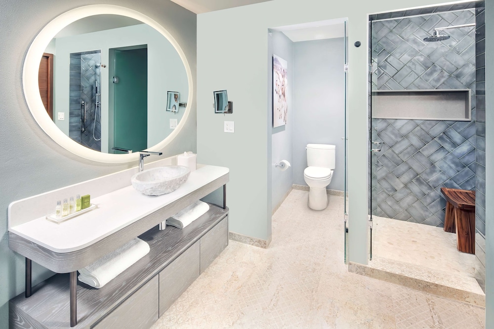 Bathroom shower