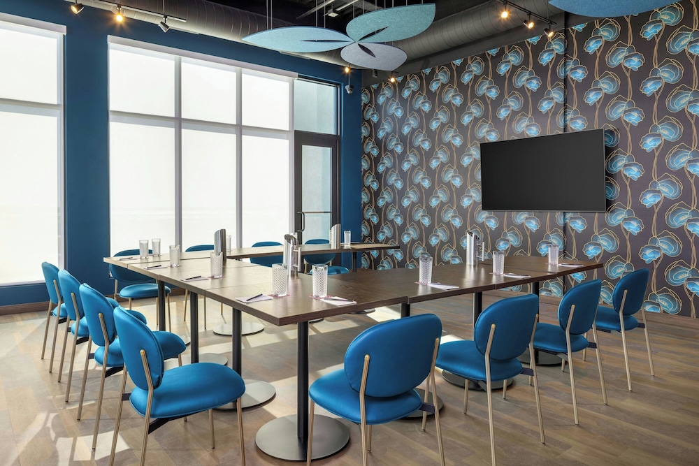 Moxy Madison Downtown - photo 71