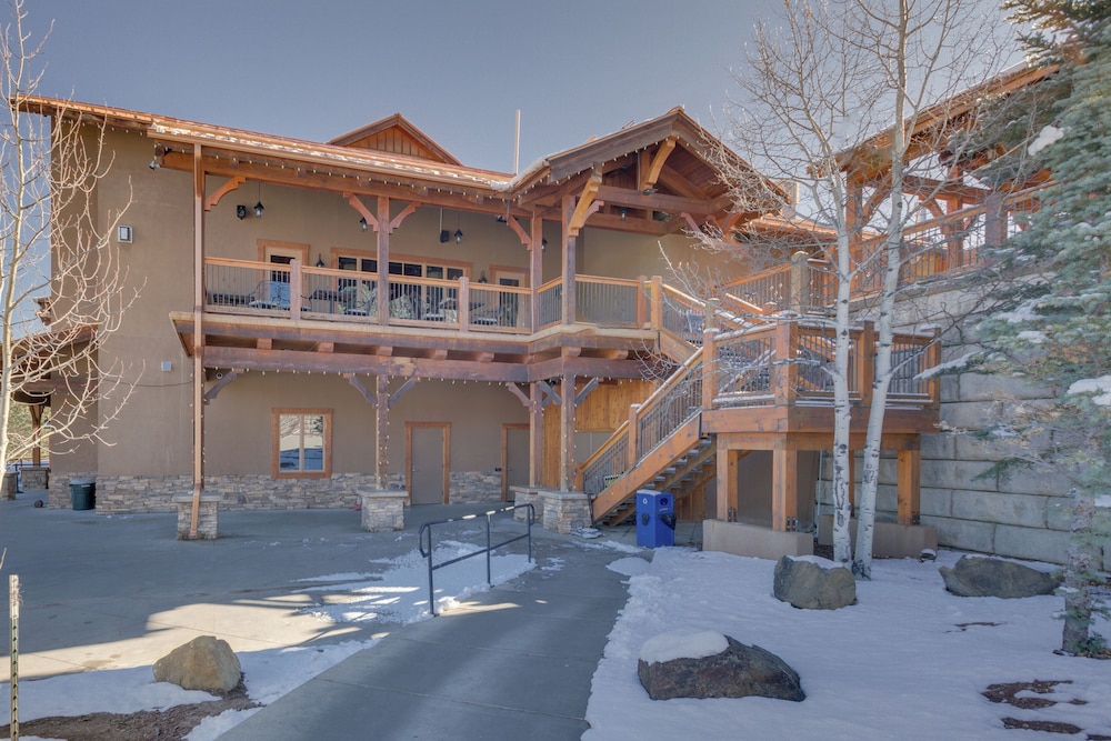 Centrally Located Angel Fire Condo 1 2 Mi Resort - photo 25