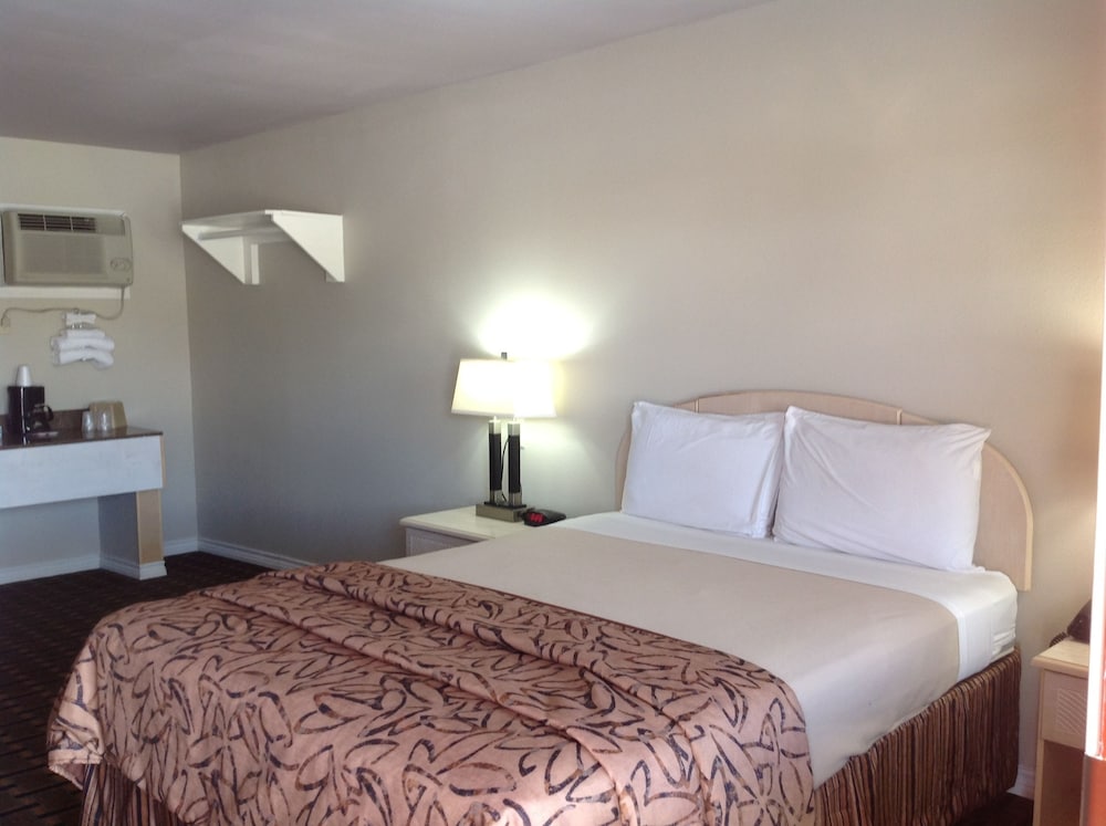 Parks Inn Bowie - photo 8
