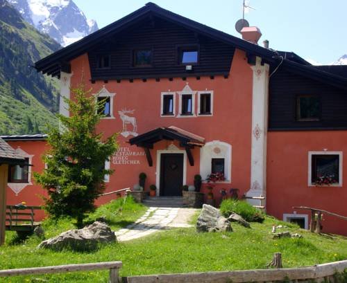 Hotel Roseg Gletscher in Pontresina, Switzerland