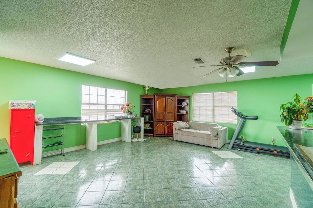 Executive Inn Mineral Wells - photo 12