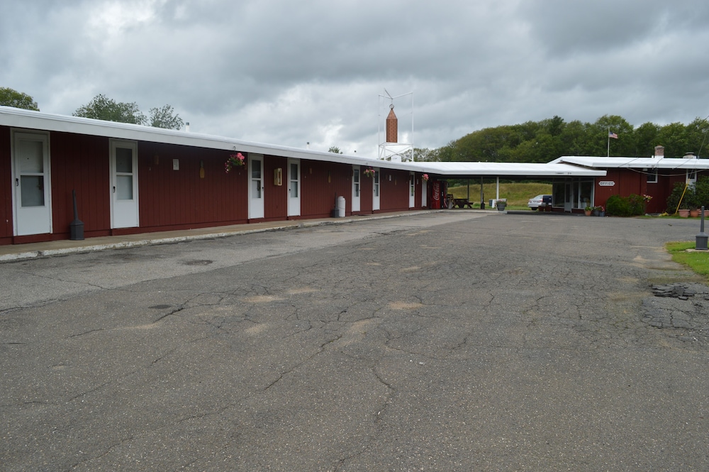 Copper Lantern Motor Lodge - photo 54