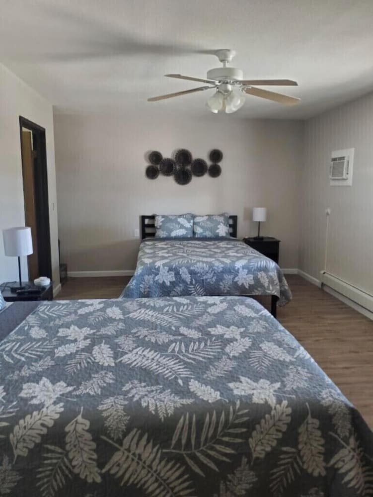 Golden Arrow Motel - photo 5