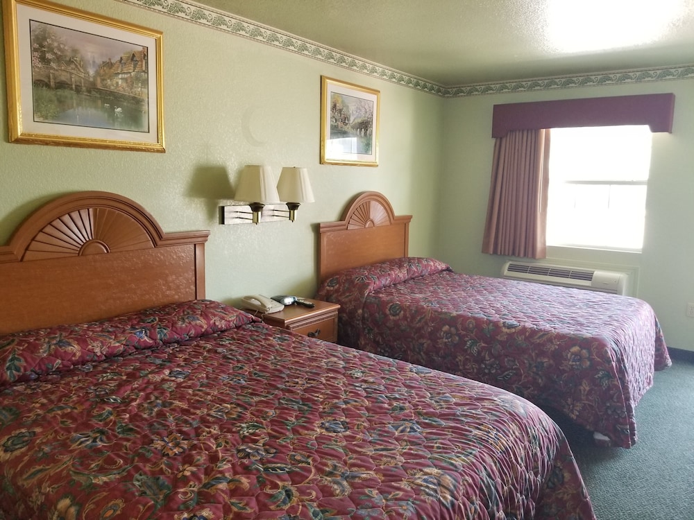 Haltom Inn - photo 9