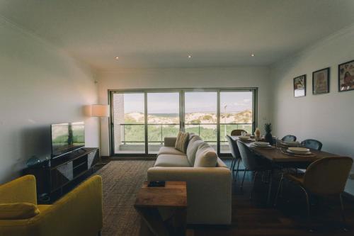 Best Houses 74 SurfSide Lodge — 4-Star Luxury Hotel in Peniche, Portugal