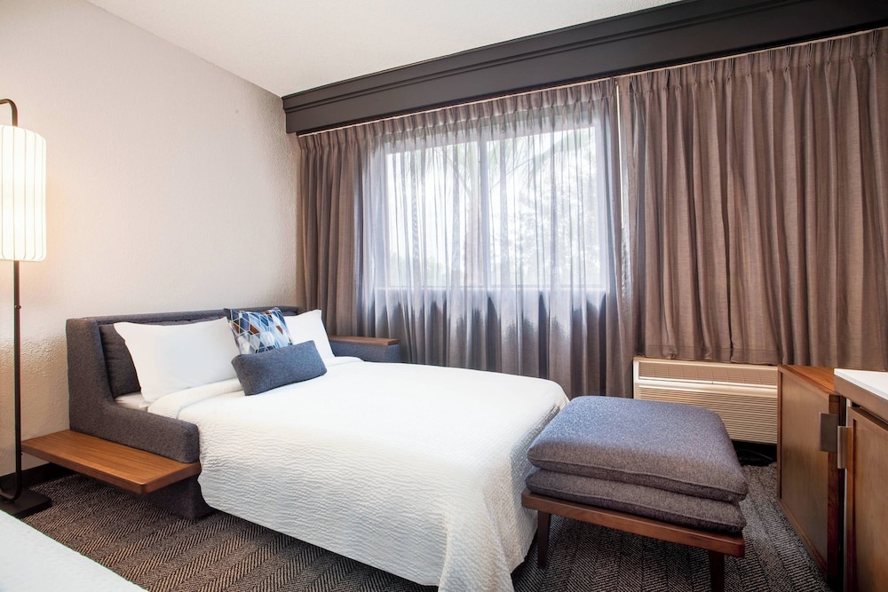 Courtyard by Marriott Orlando Altamonte Springs Maitland - photo 9
