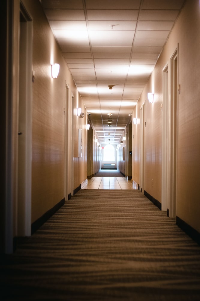 Monument Inn & Suites - photo 39