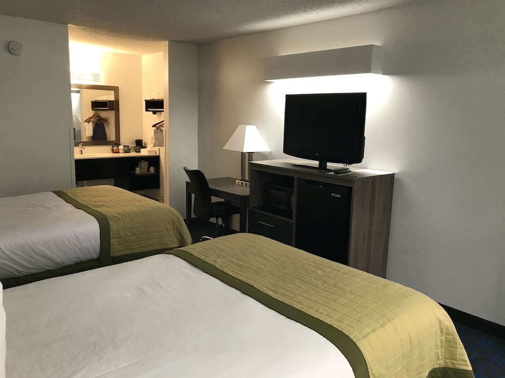 Baymont by Wyndham Anderson Clemson - photo 3