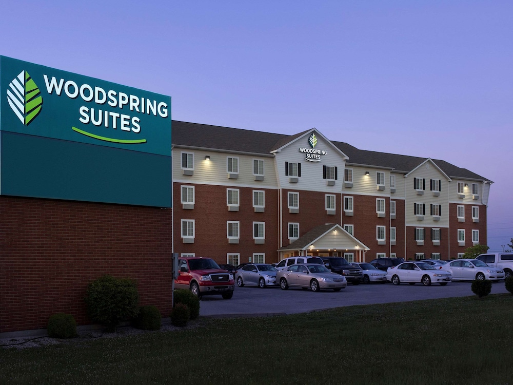 WoodSpring Suites Louisville Clarksville - photo 17