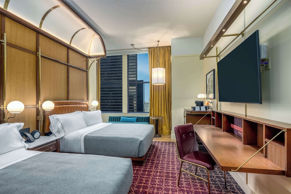 Canopy by Hilton Chicago Central Loop - photo 17