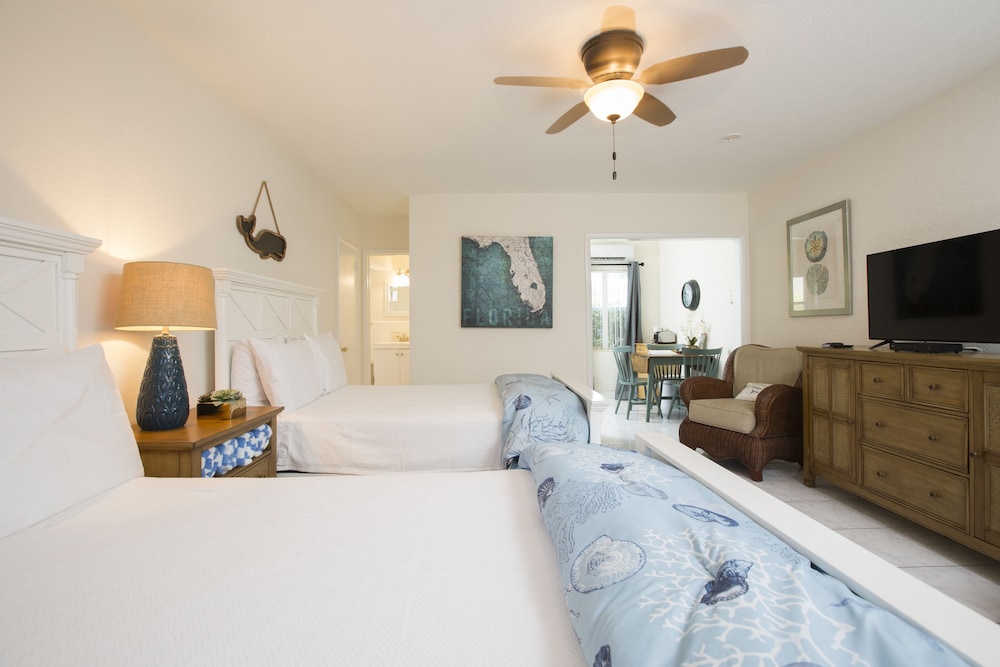 4145 By The Sea Inn & Suites - photo 2